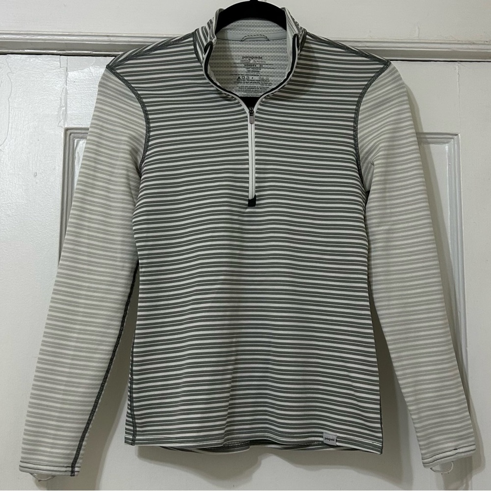 Patagonia Athletic Quarter Zip Grey w/ Stripes Women’s